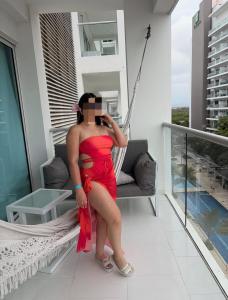 677530017: Chica busca chico en Las Palmas