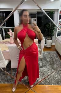 672861187: Chica busca chico en La Coruña