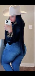 687052531: Chica busca chico en Cádiz