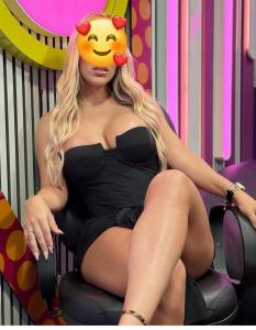 745060379: Chica busca chico en Burgos