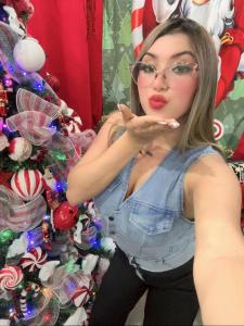 631163365: Chica busca chico en Málaga