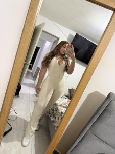 631281240: Chica busca chico en Tenerife