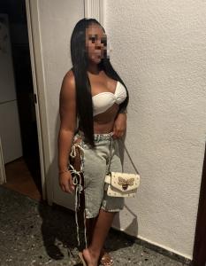 673913256: Chica busca chico en Ceuta