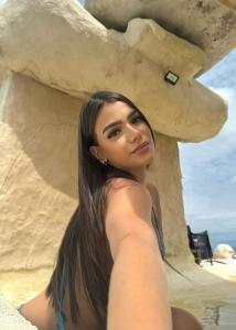 745019670: Chica busca chico en Menorca