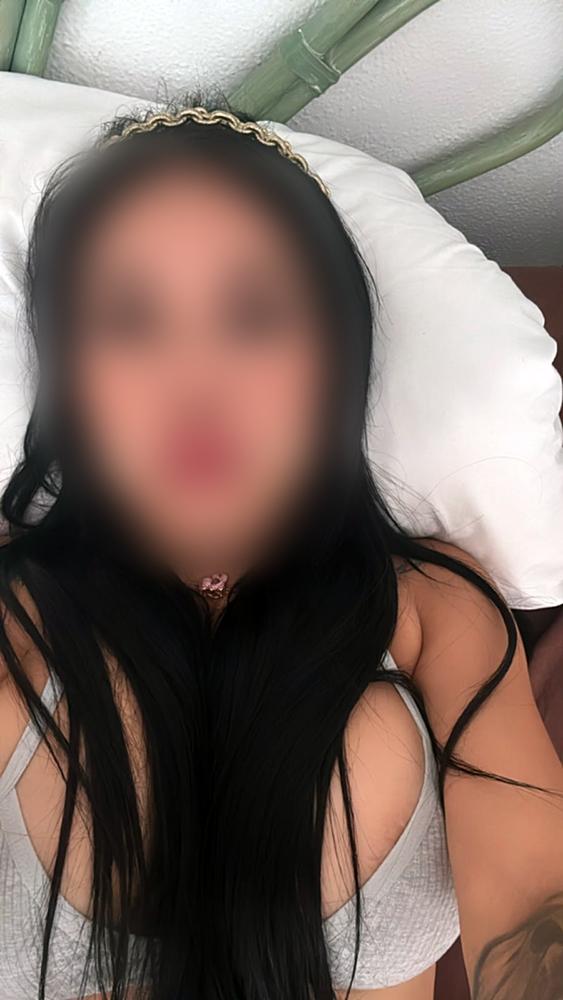 Chica busca chico en Cádiz: 