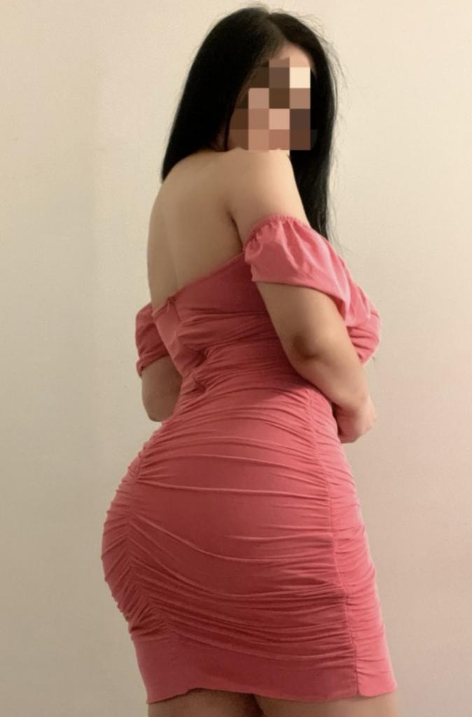 Chica busca chico en Granada: 
