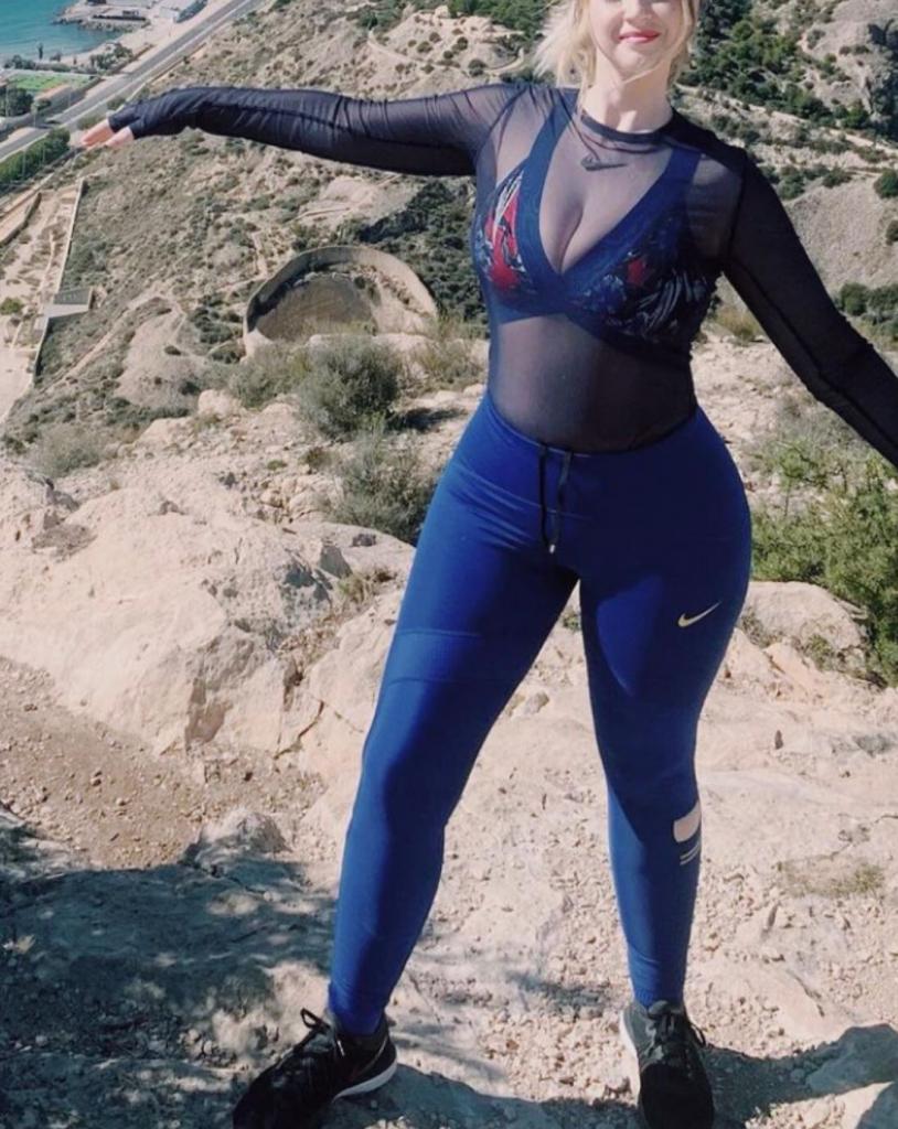 Chica busca chico en Granada: 