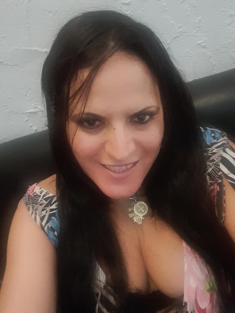 Chica busca chico en Orense: 