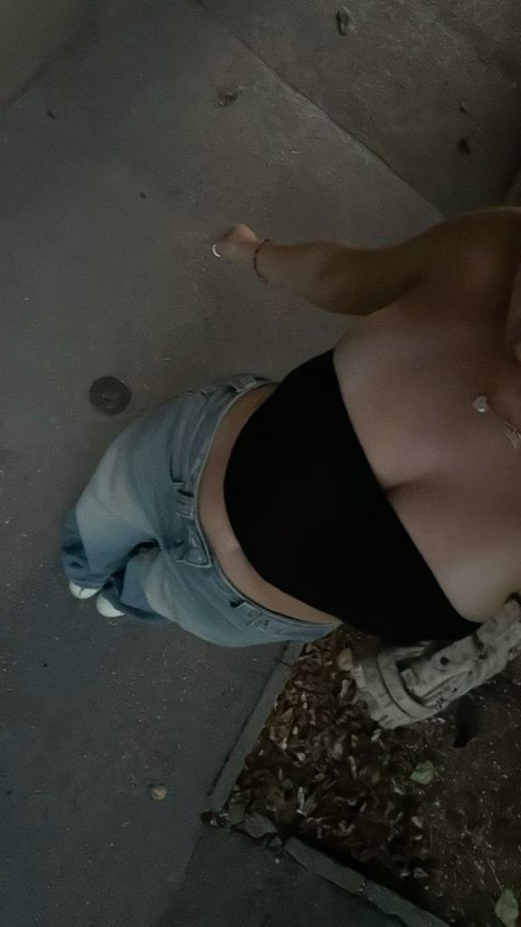 Chica busca chico en Cádiz: 