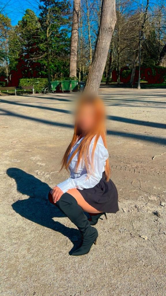 Chica busca chico en Lugo: 
