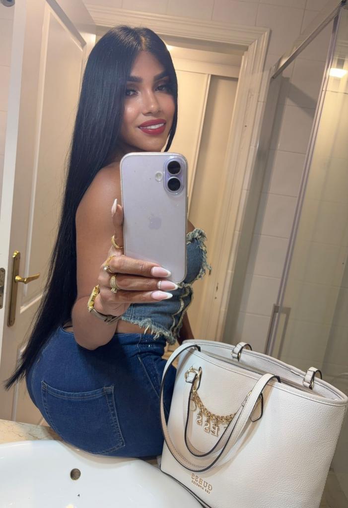 613608769: Travesti en Sevilla