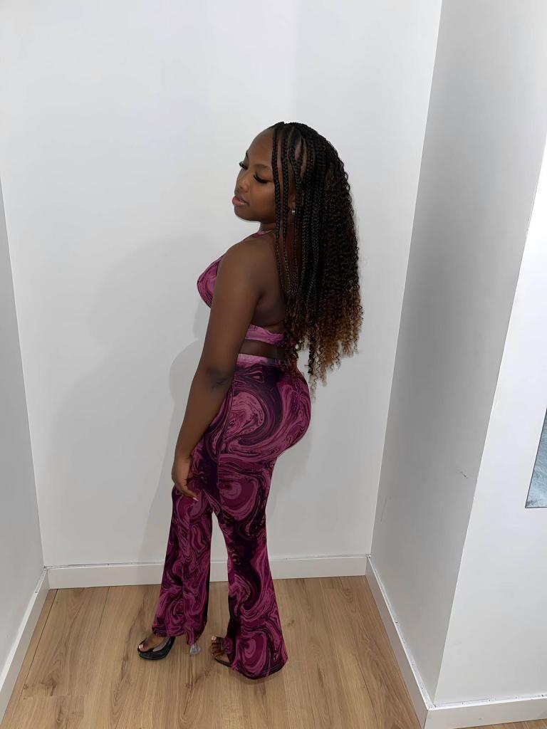 Chica busca chico en Almería: 