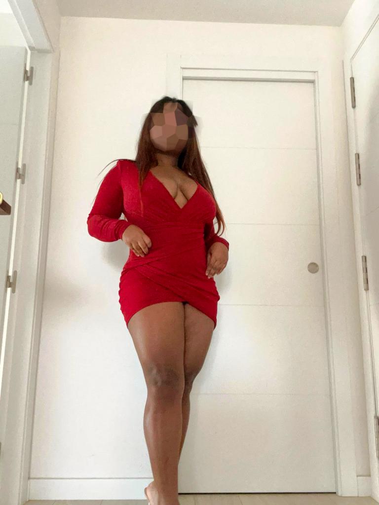 613570794: Chica busca chico en Granada