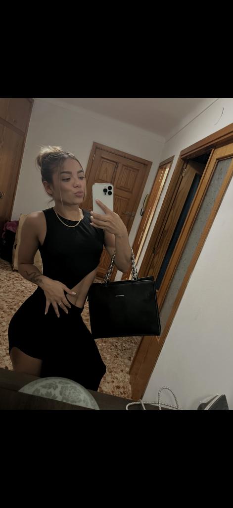 613348072: Chica busca chico en Gerona