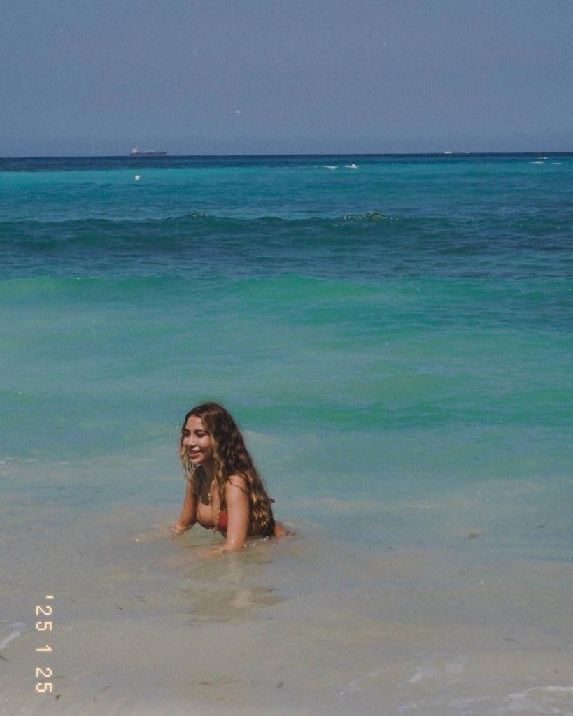 Chica busca chico en Almería: 