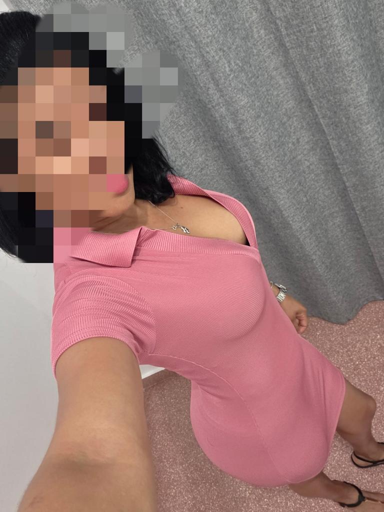 Chica busca chico en Tenerife: 