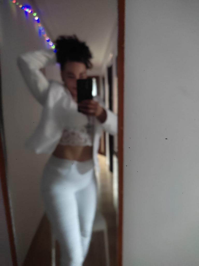 643206036: Chica busca chico en Guipúzcoa