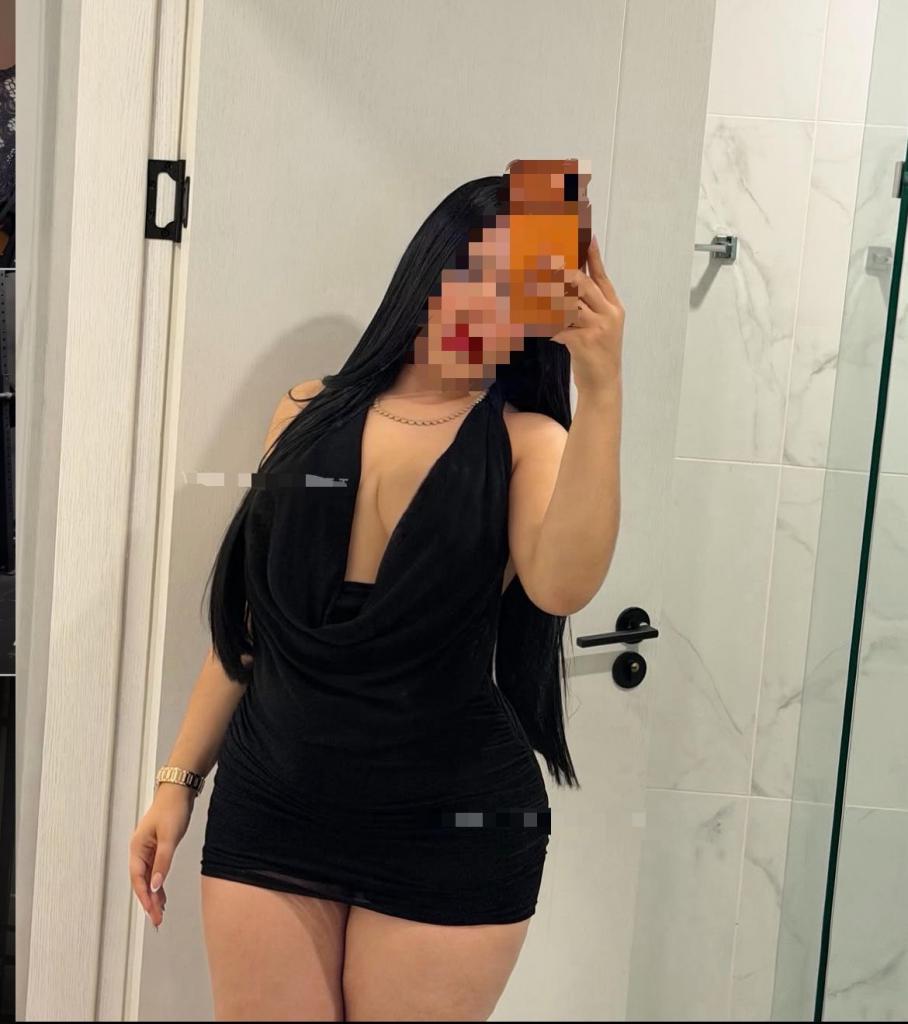 Chica busca chico en Cádiz: 