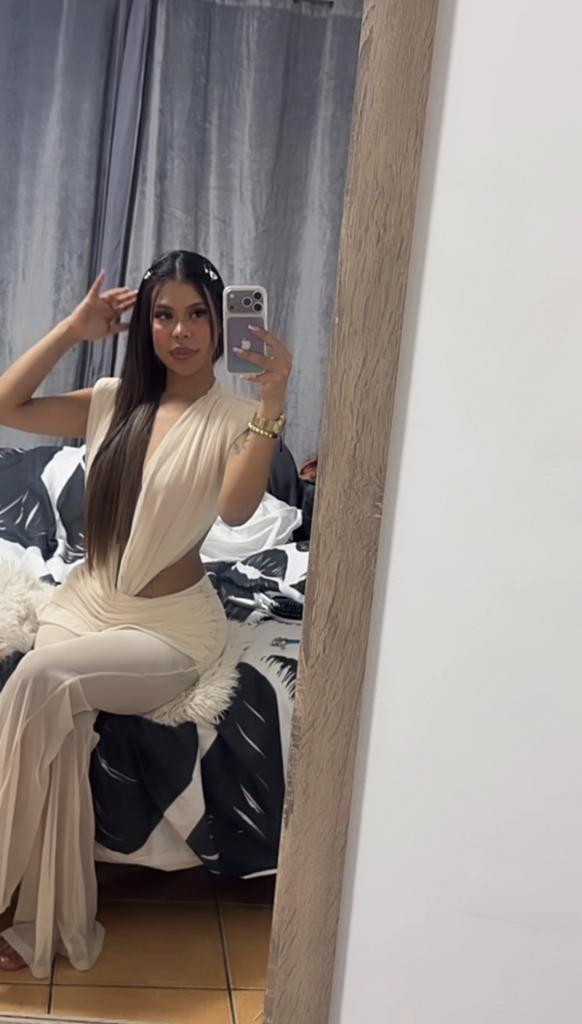 643402942: Chica busca chico en Ibiza