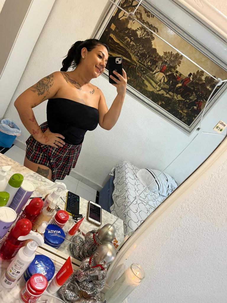 Chica busca chico en Sevilla: 