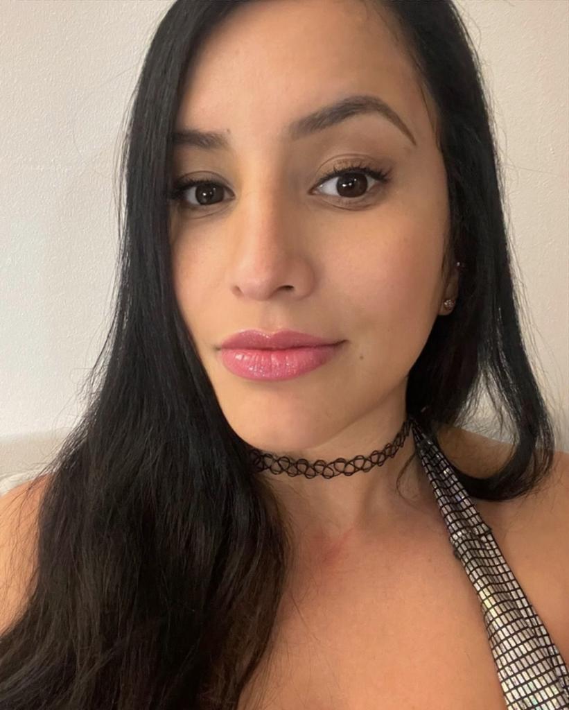 Chica busca chico en Cádiz: 