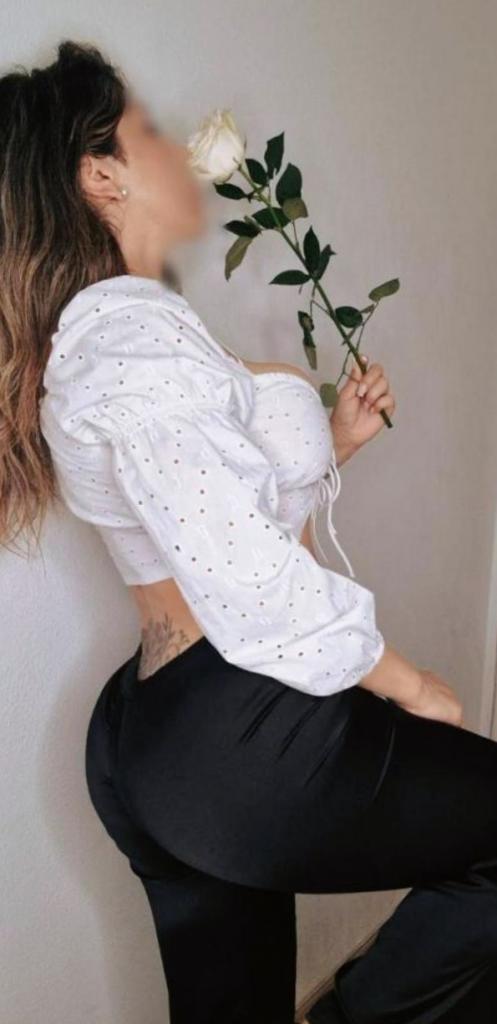 Chica busca chico en Barcelona: 