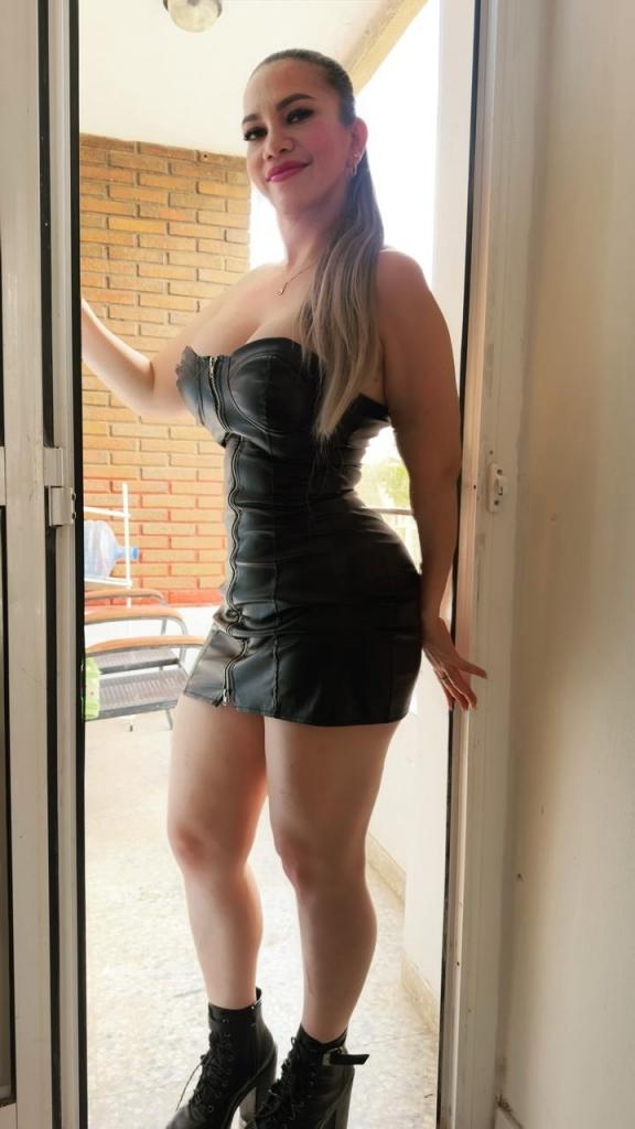 624693537: Chica busca chico en Murcia