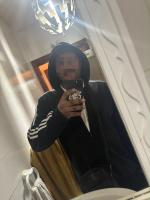 687025848: Chico busca chica en Murcia