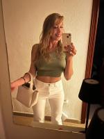 685248042: Chica busca chico en Madrid