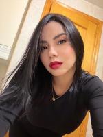 672957547: Chica busca chico en Málaga