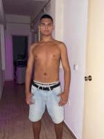 610965843: Chico busca chica en Valencia