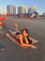 613767689: Chica busca chico en Cantabria