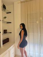745026090: Chica busca chico en Málaga