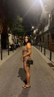 671299028: Chica busca chico en Barcelona