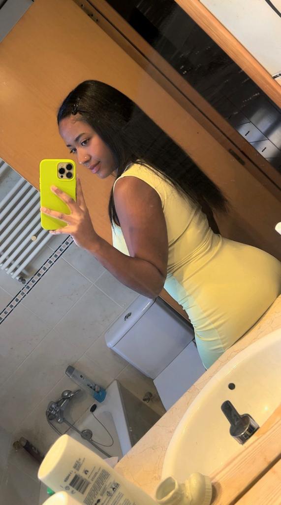 Chica busca chico en Castellón: Chica busca chico
