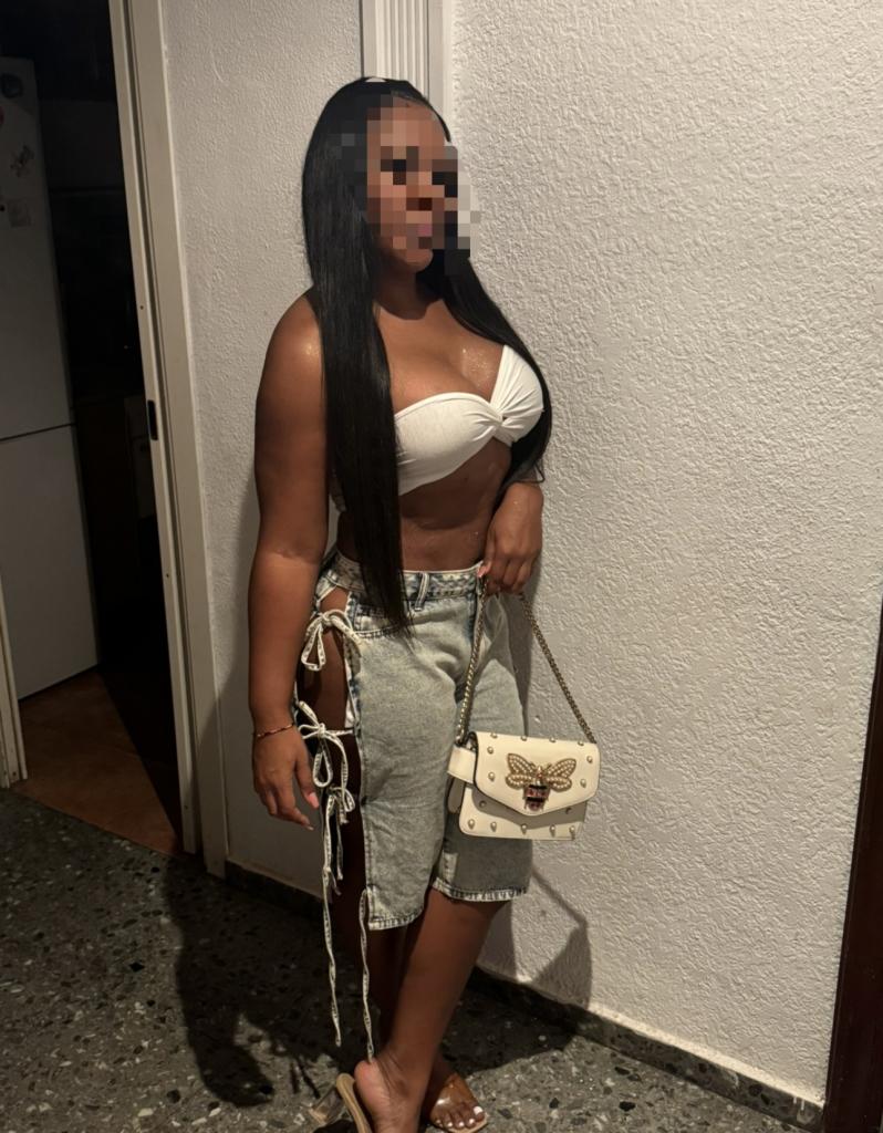 Chica busca chico en Ceuta: 