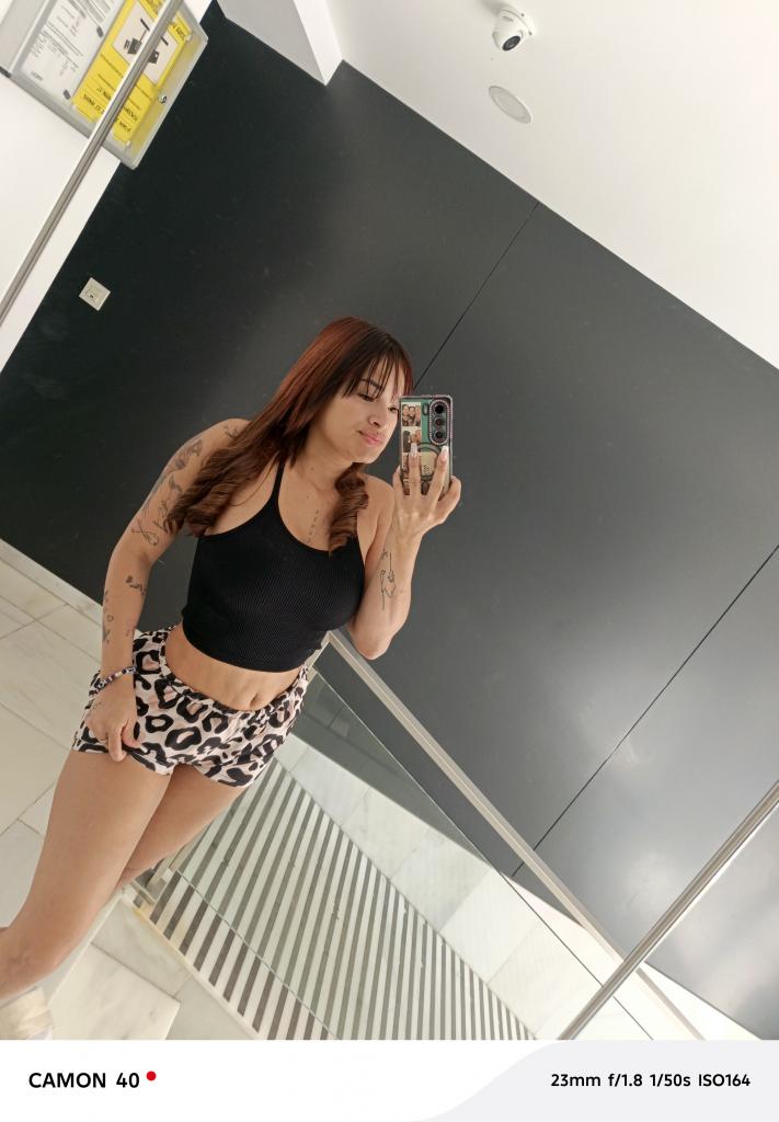 Chica busca chico en Almería: 