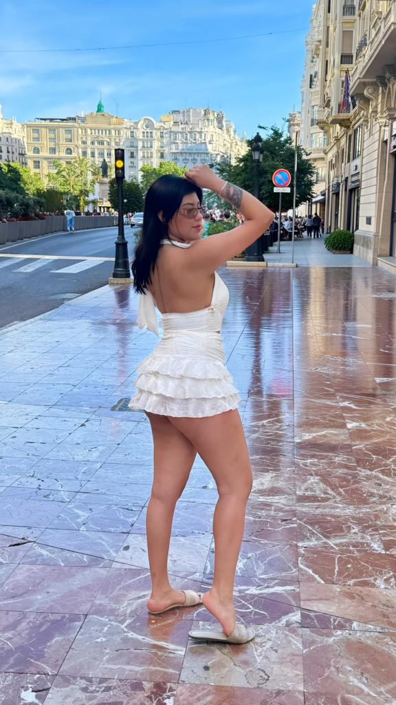 Chica busca chico en Almería: 