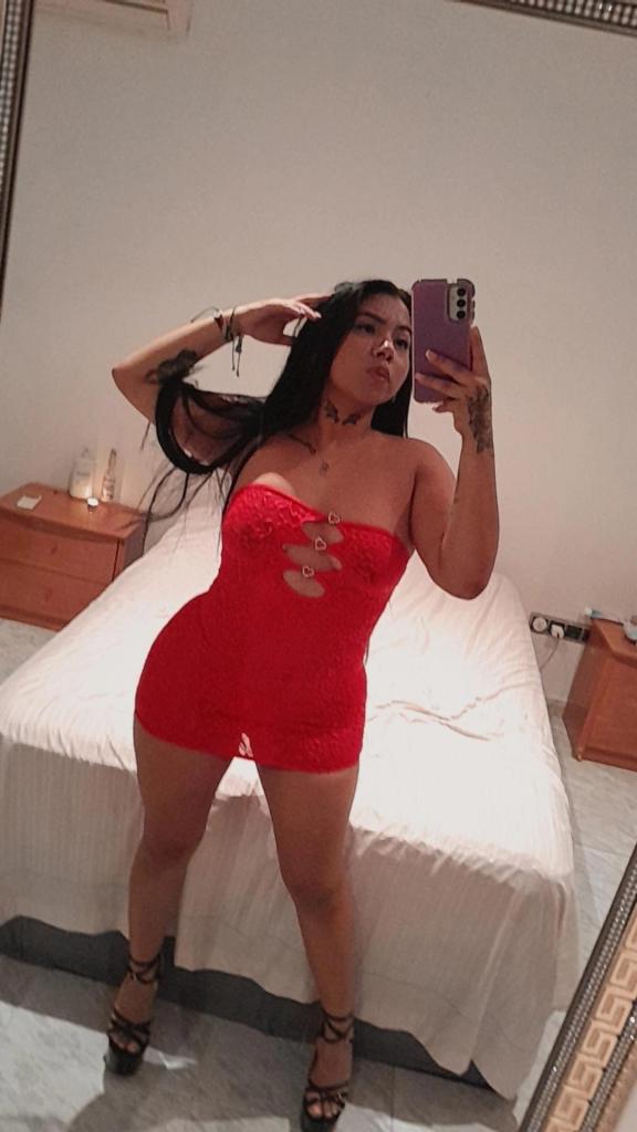 637741569: Chica busca chico en Murcia