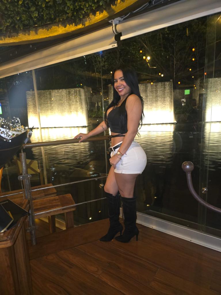 Chica busca chico en Tenerife: Chica busca chico