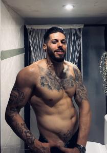 641755075: Chico busca chica en Tarragona