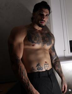 624281570: Chico busca chica en Madrid