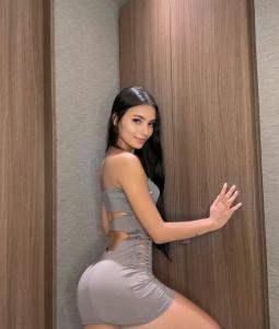 631133658: Chica busca chico en Pontevedra