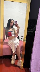 663667330: Chica busca chico en Madrid