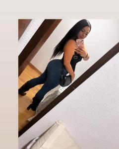 644592707: Chica busca chico en Madrid