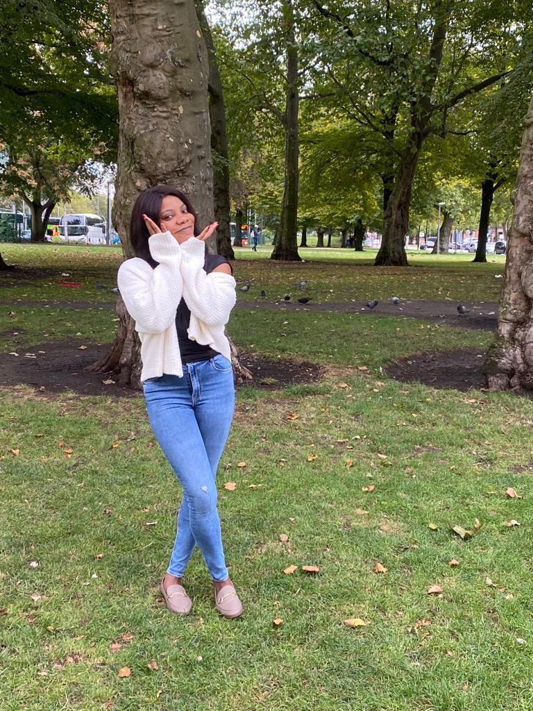 666321521: Chica busca chico en Cádiz