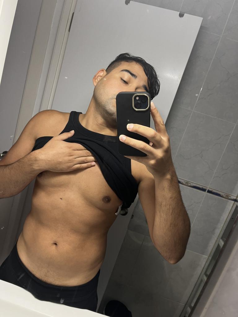 625727647: Chico busca chica en Mallorca