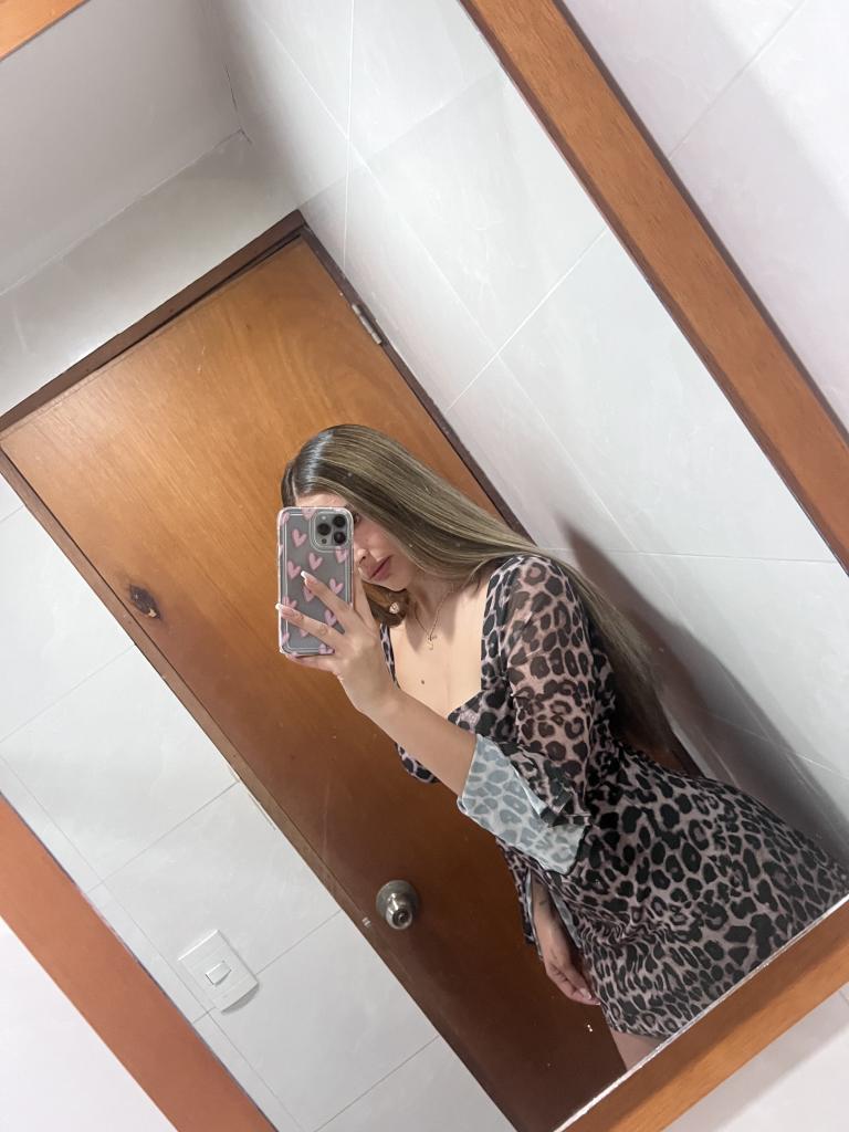617776928: Chica busca chico en Madrid