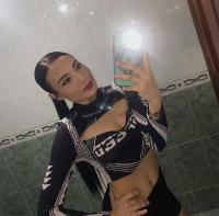 678581606: Chica busca chico en Mallorca