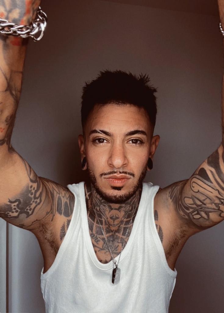 613433815: Transexual en Barcelona